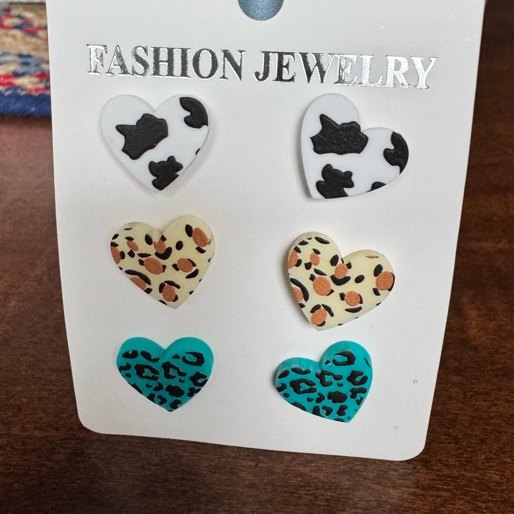 Heart Shaped Animal Print Earrings Set